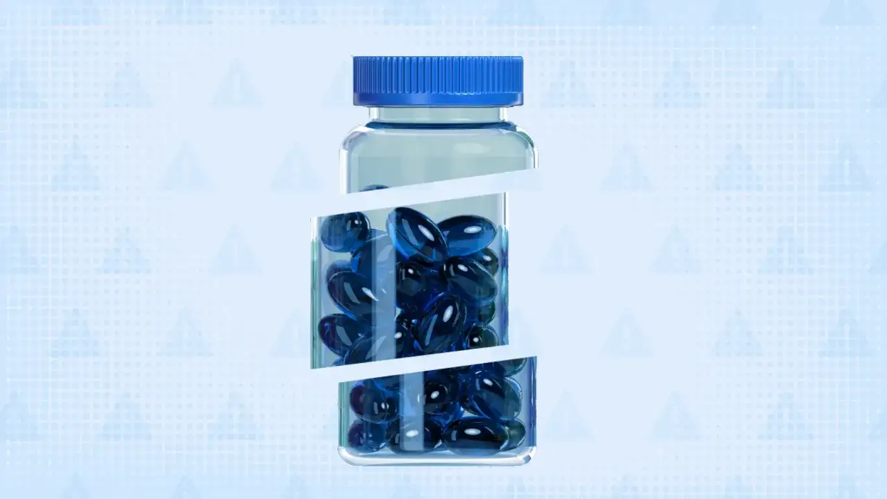 Flasche mit blauen Kapseln, die auf m&ouml;gliche naproxen 500 nebenwirkungen hinweisen.